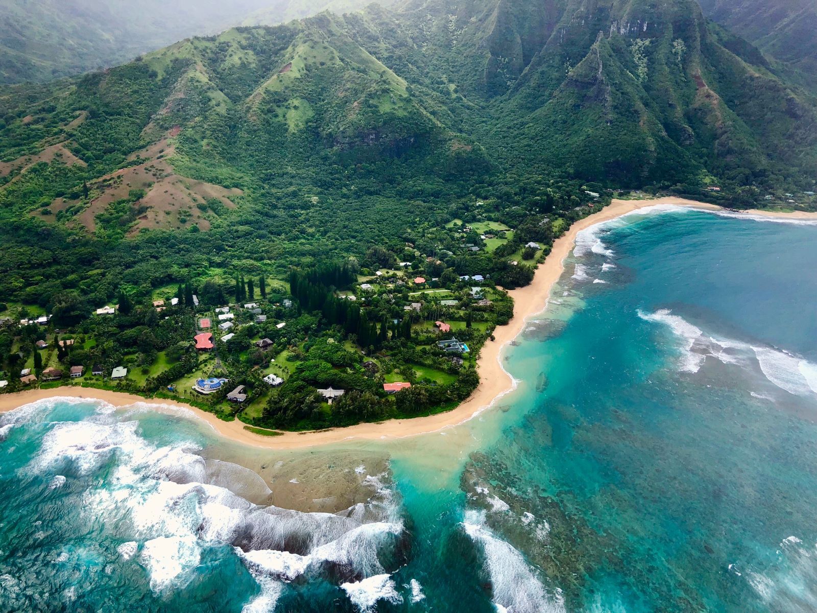 Hanapepe-Town-Shutterstock | Kauai Calls 